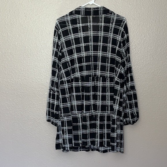 Style & Co Plus Size windowpane Printed Tiered Mesh Top size 3X Long sleeve - Picture 10 of 10